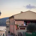 Marconi Boutique - Helloelba * פורטופראיו